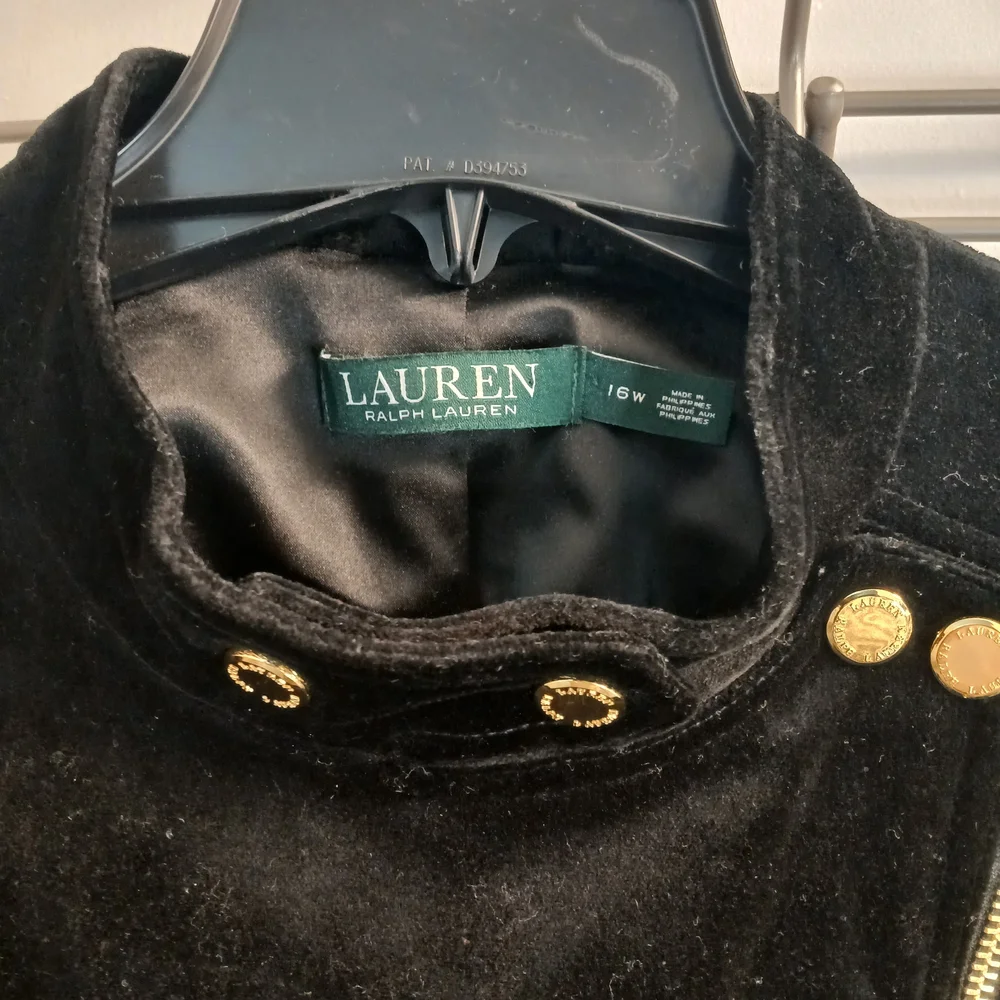 Lauren Ralph Lauren Black Velvet & Gold Sl8m Fit  Moto Jacket 16W NWOT 295$